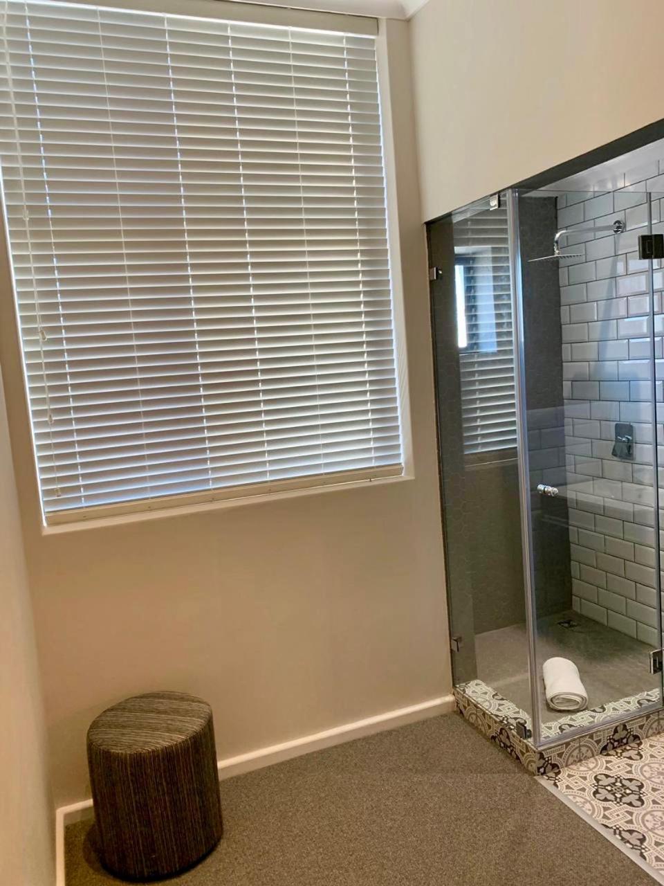 Oyster Lagoon Villa - Luxurious 2 Bed Apartment In Knysna Esterno foto