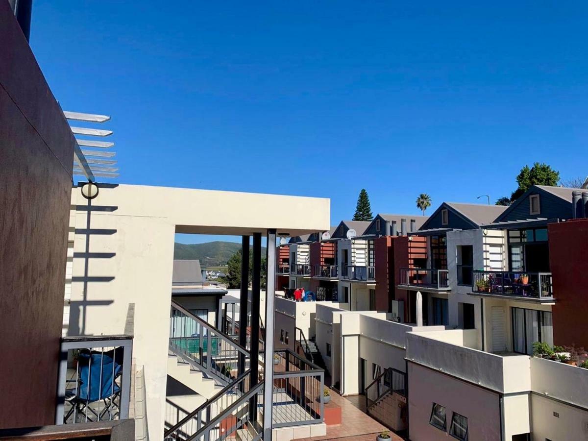 Oyster Lagoon Villa - Luxurious 2 Bed Apartment In Knysna Esterno foto